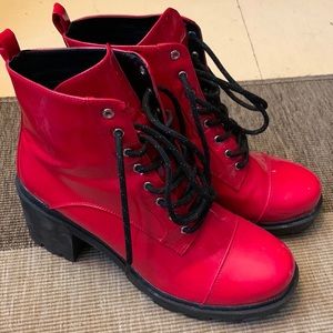 AKIRA. Shiny red lace up boots. Size 10.